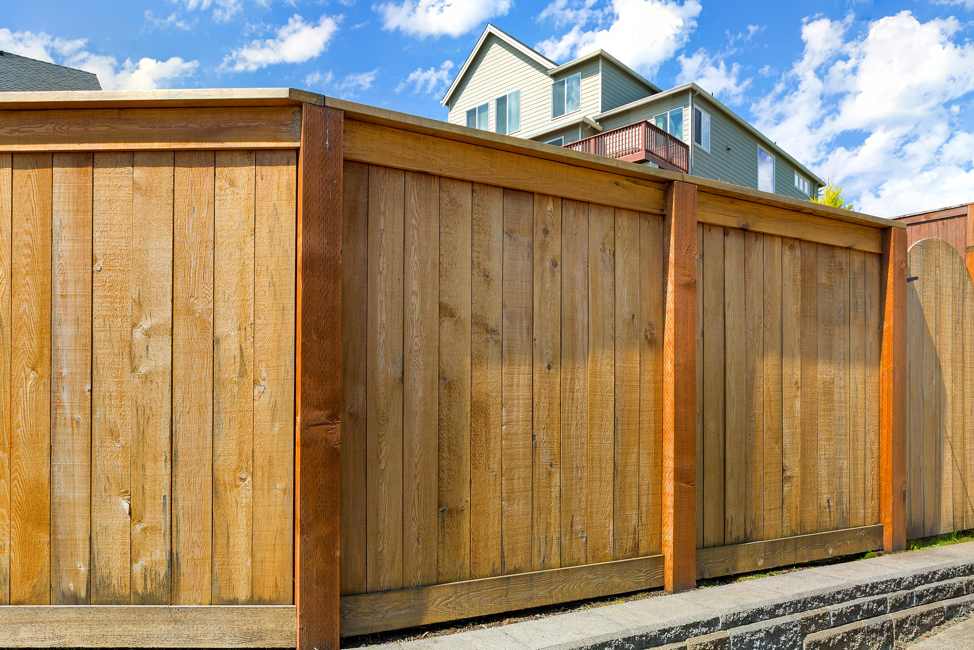 wood-fence-maintenance