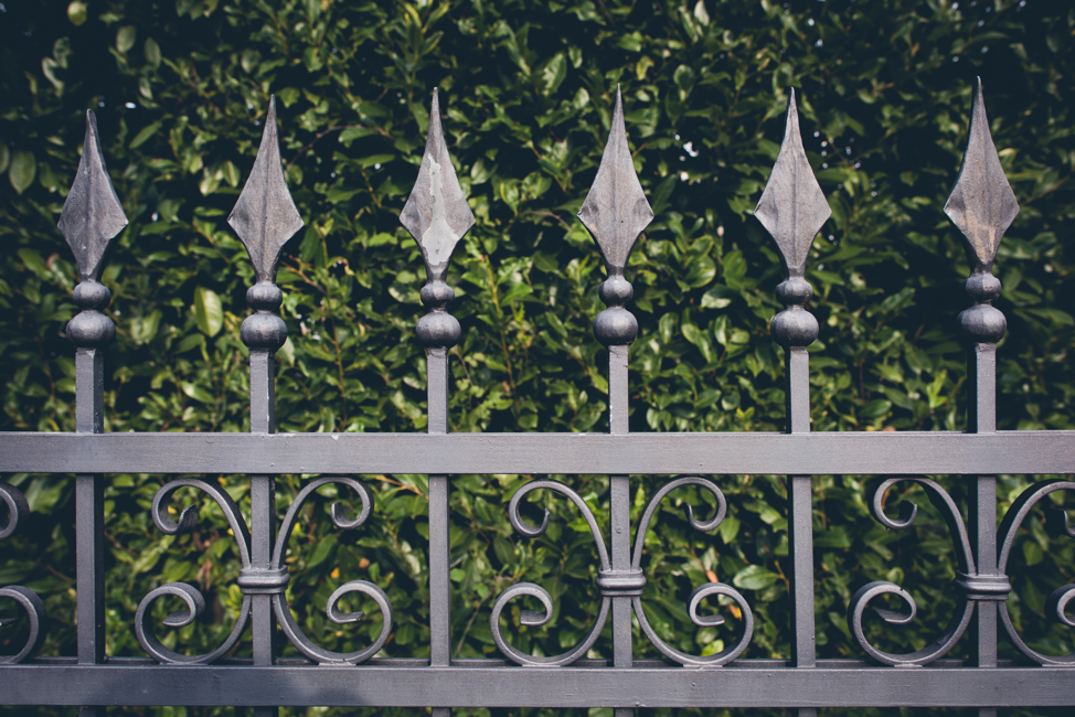 wrought-iron-fence-buffalo-grove