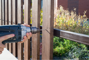 Fencing contractor in Arlington Heights Illinois