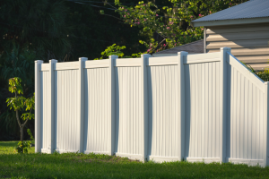 Fencing company in Barrington Illinois